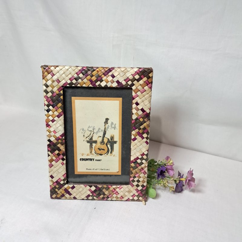 Bingkai Foto Frame 4R 10x15 cm Anyaman Pandan