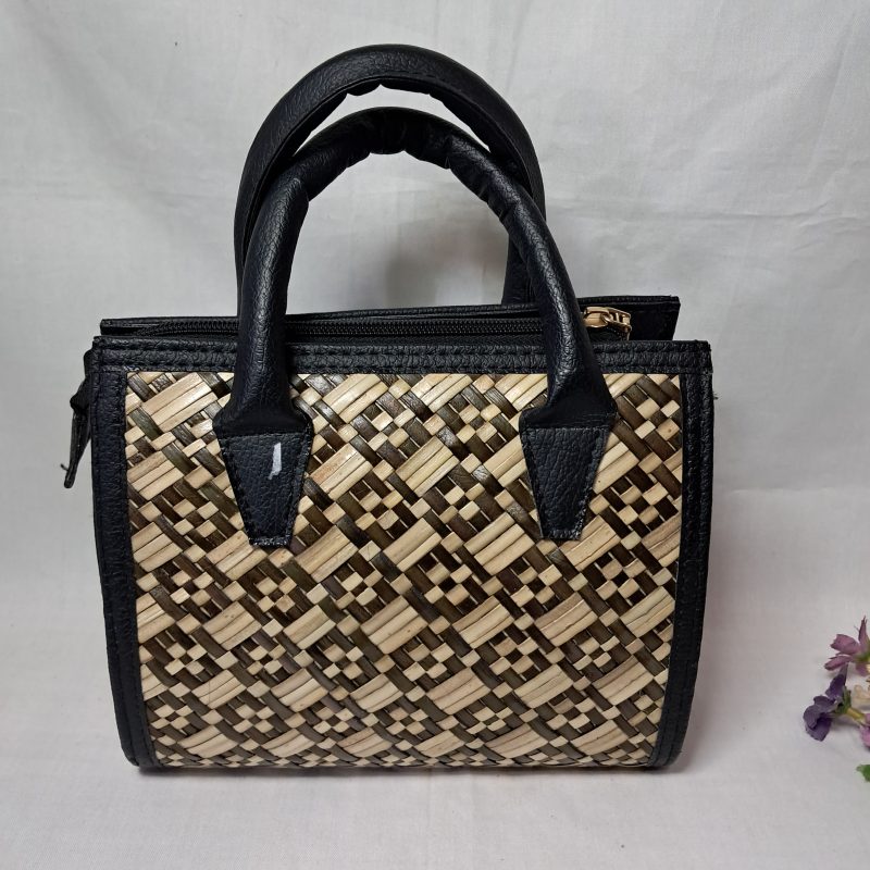 Tas Premium Handcrafted Handbag Anyaman Pandan